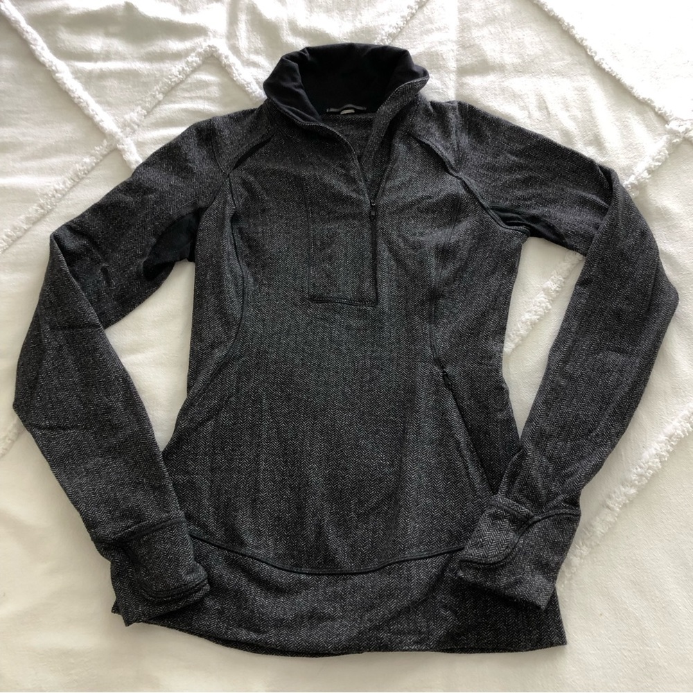 Lululemon pullover warm top